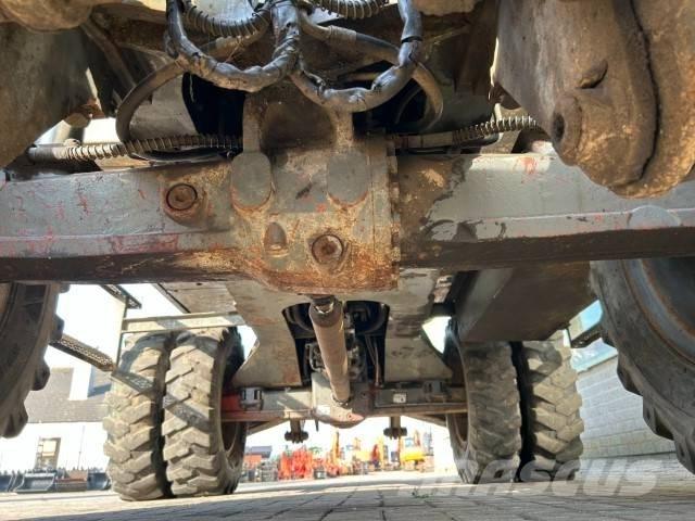 JCB JS 150 W Escavatori gommati