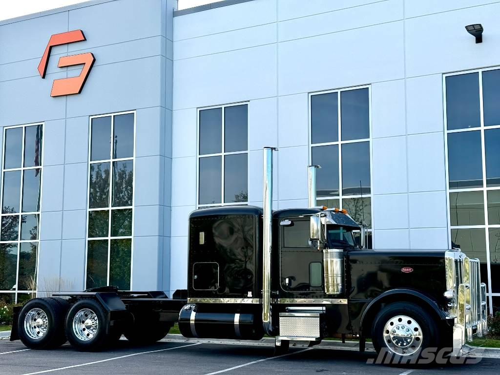 Peterbilt 389 PRIDE Motrici e Trattori Stradali