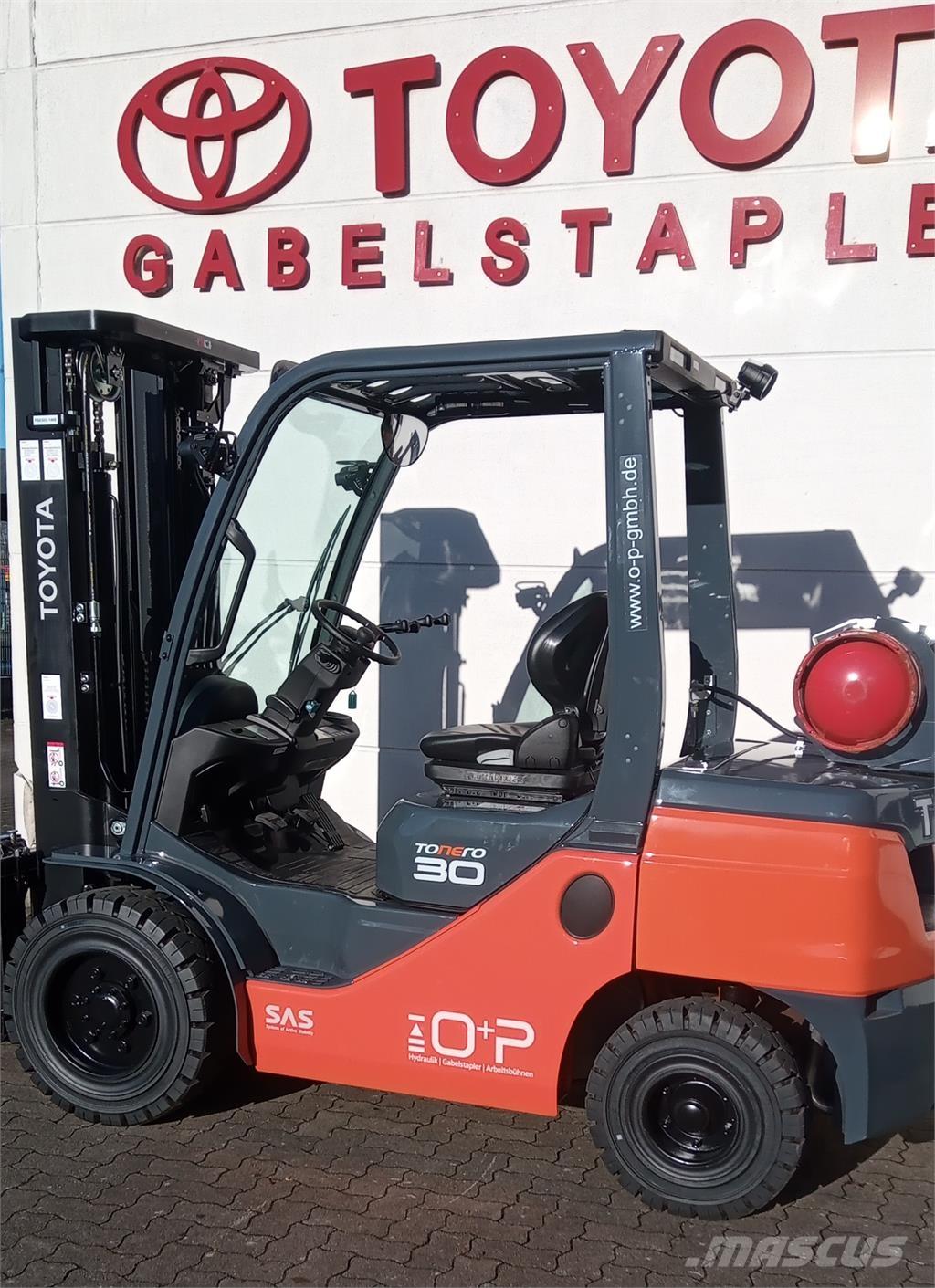 Toyota 02-8FGF30 Carrelli elevatori GPL