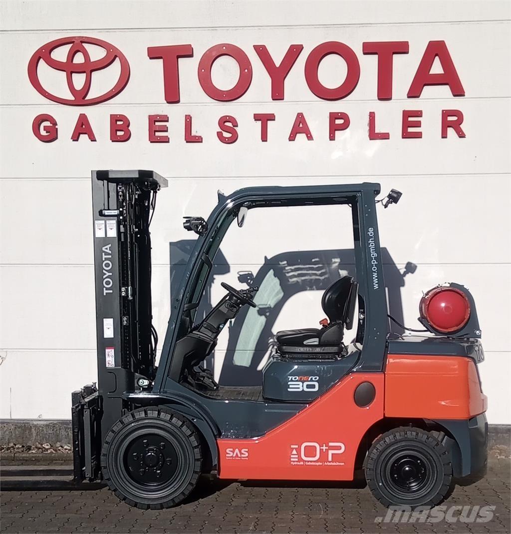 Toyota 02-8FGF30 Carrelli elevatori GPL