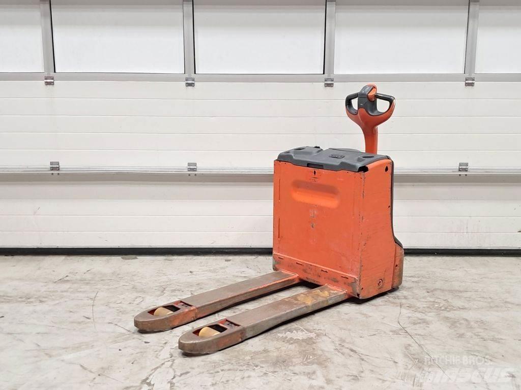 Linde T16 Transpallet elettrici a timone