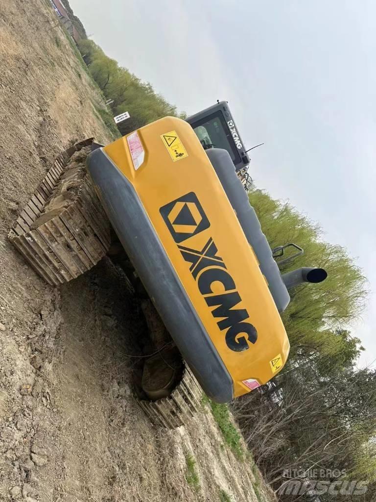 XCMG XE 245 DK Escavatori cingolati