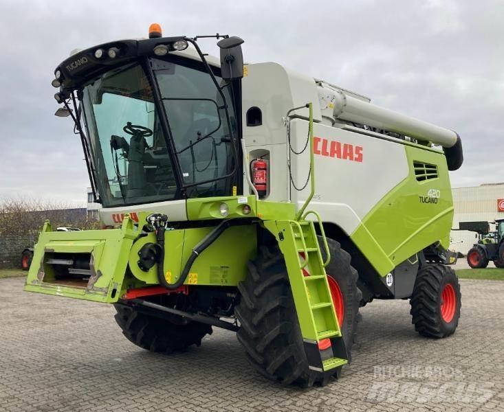 CLAAS TUCANO 420 Mietitrebbiatrici