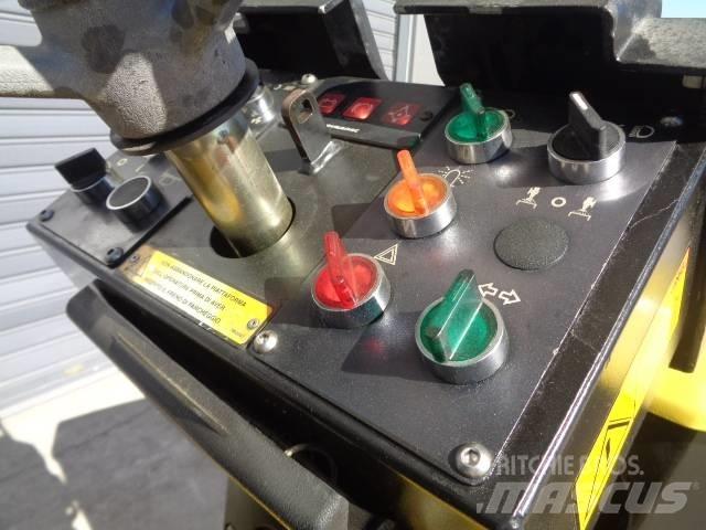 Dynapac CC 92 Rulli a doppio tamburo