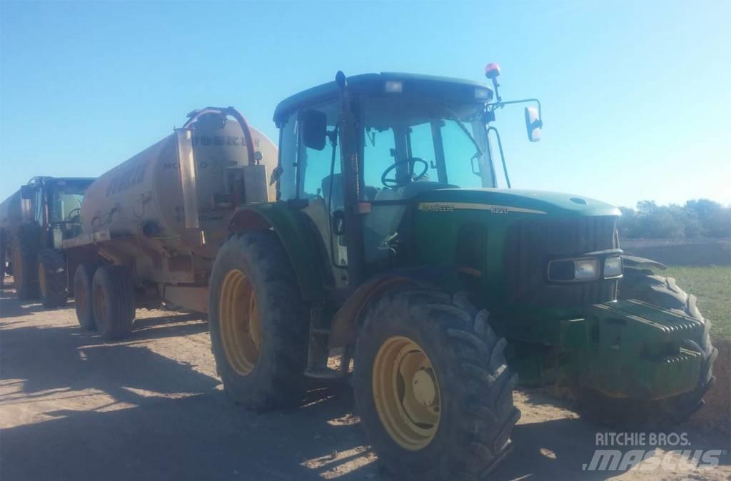 John Deere 6220 Trattori