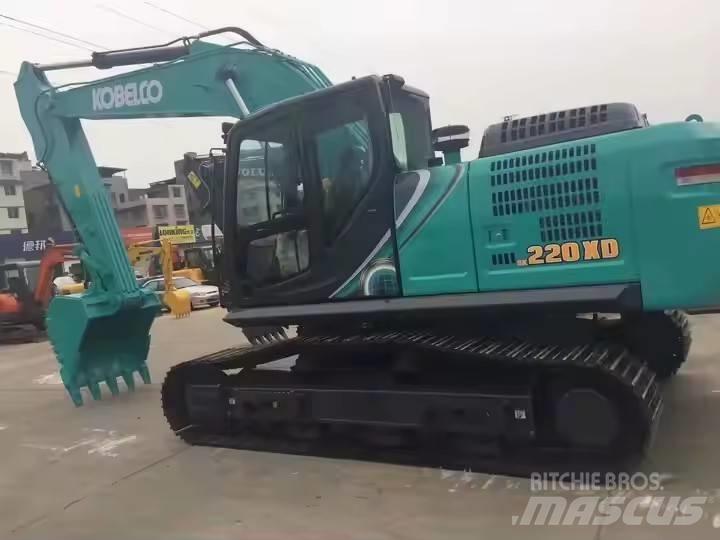 Kobelco SK220XD Escavatori cingolati