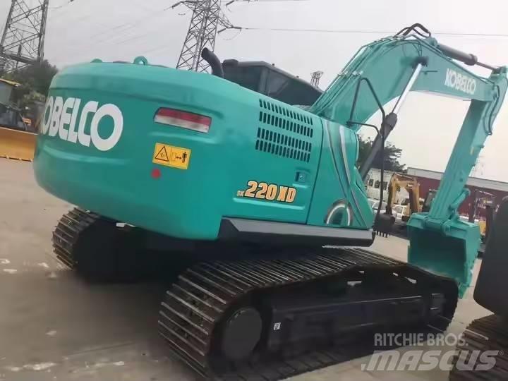 Kobelco SK220XD Escavatori cingolati