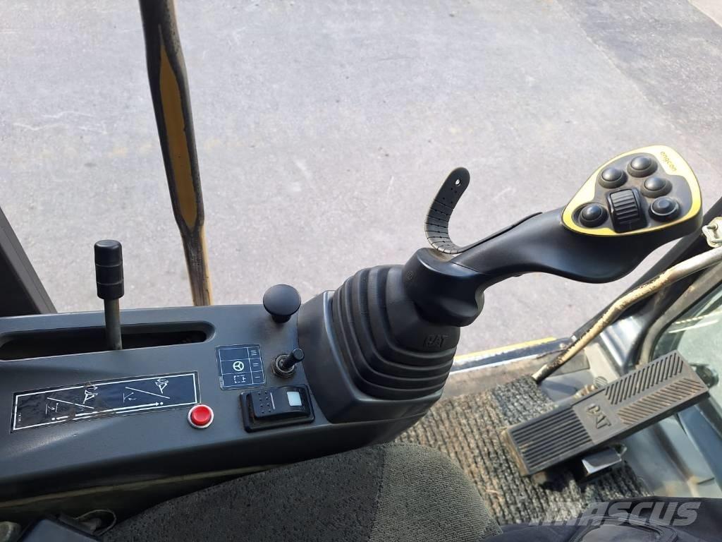 CAT M316C Escavatori gommati