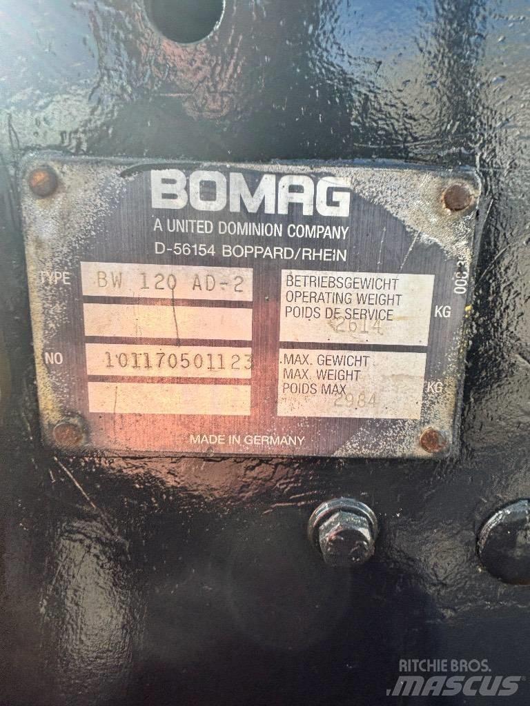 Bomag BW 120 AD-2 Rulli a doppio tamburo
