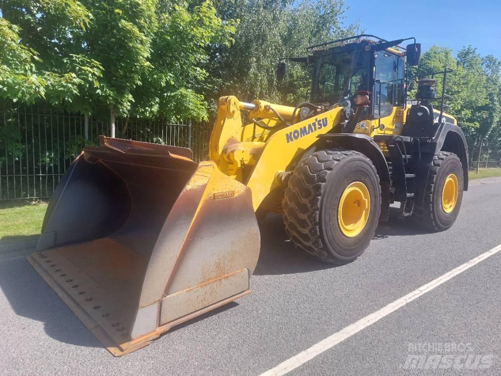 Komatsu WA480-8 Pale gommate