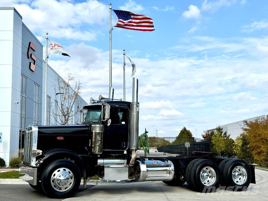 Peterbilt 388 Motrici e Trattori Stradali
