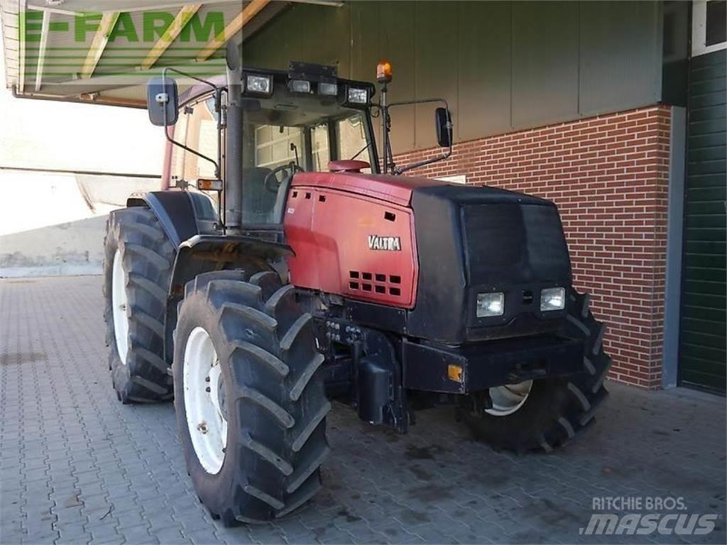 Valtra 8450 Trattori