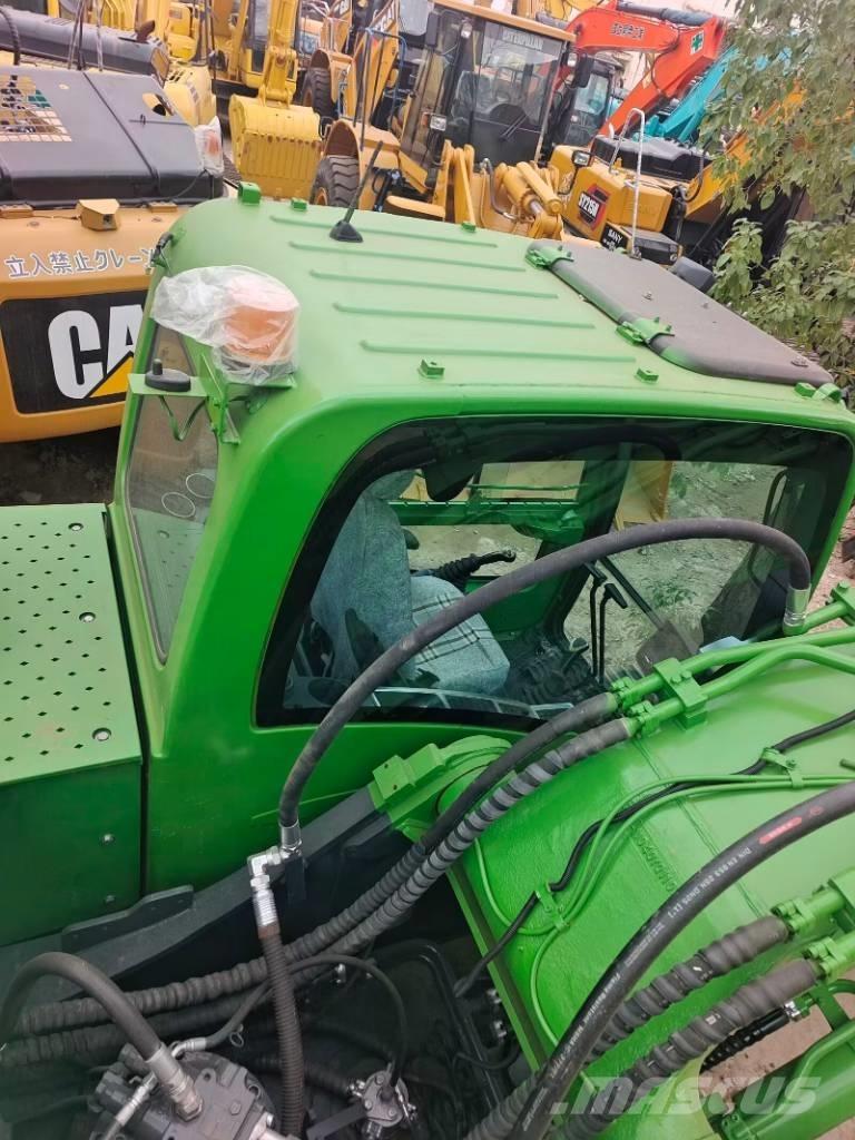 Hyundai R 305 LC-9T Escavatori cingolati