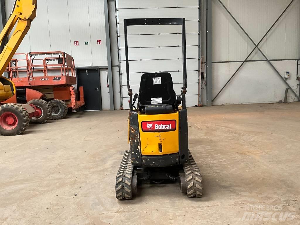 Bobcat E 08 Miniescavatori