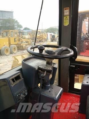 CAT 966 H Pale gommate