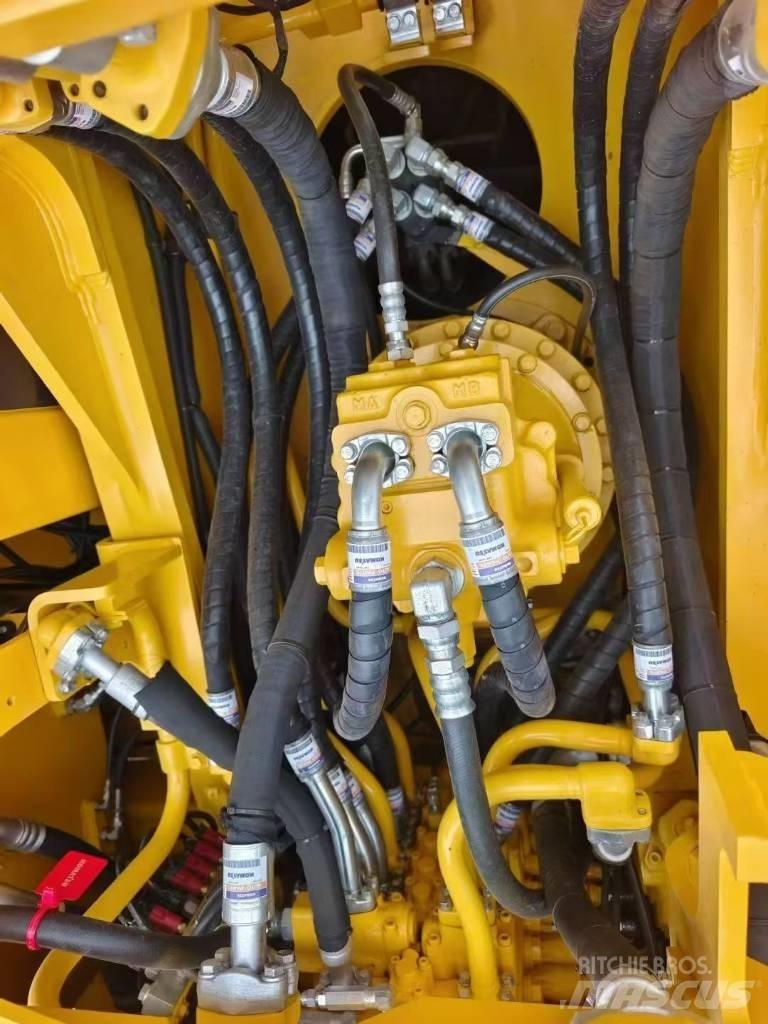 Komatsu 350-8 Escavatori cingolati