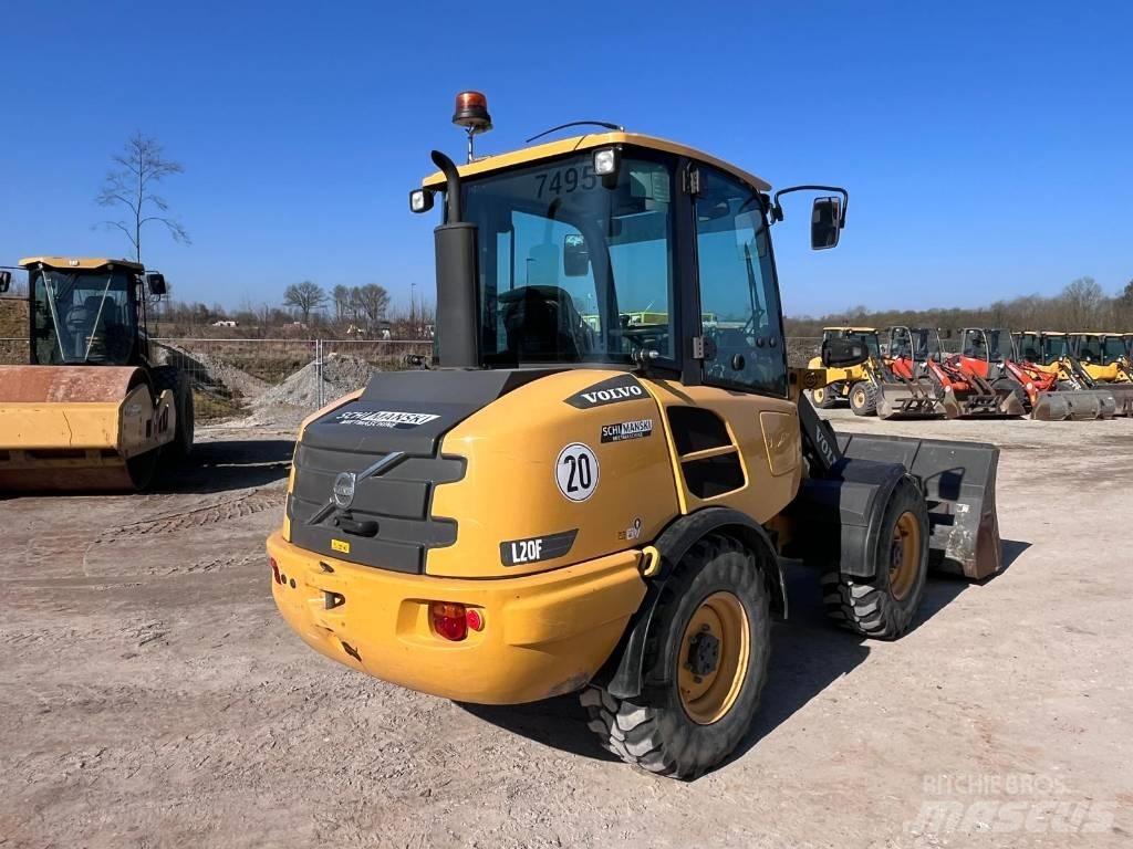 Volvo L 20 F Pale gommate