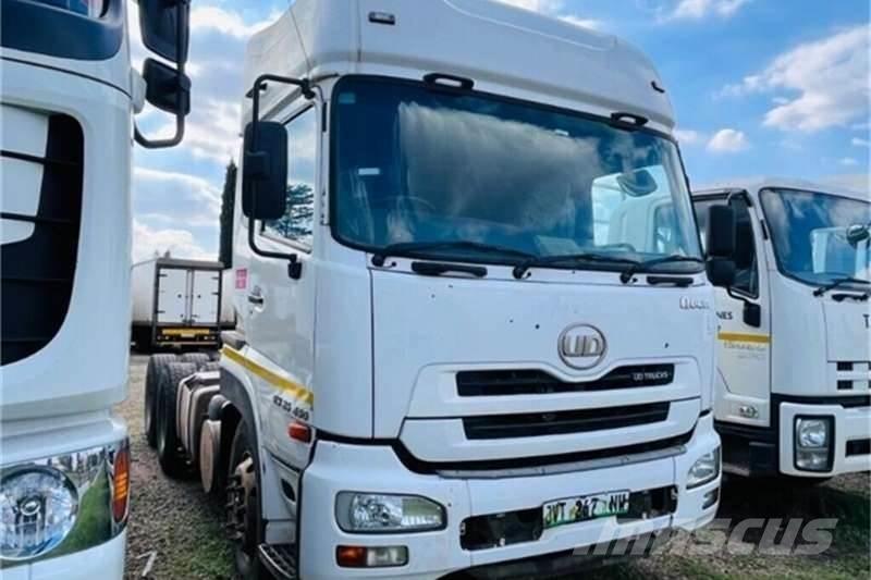 UD TRUCKS QUON Camion altro
