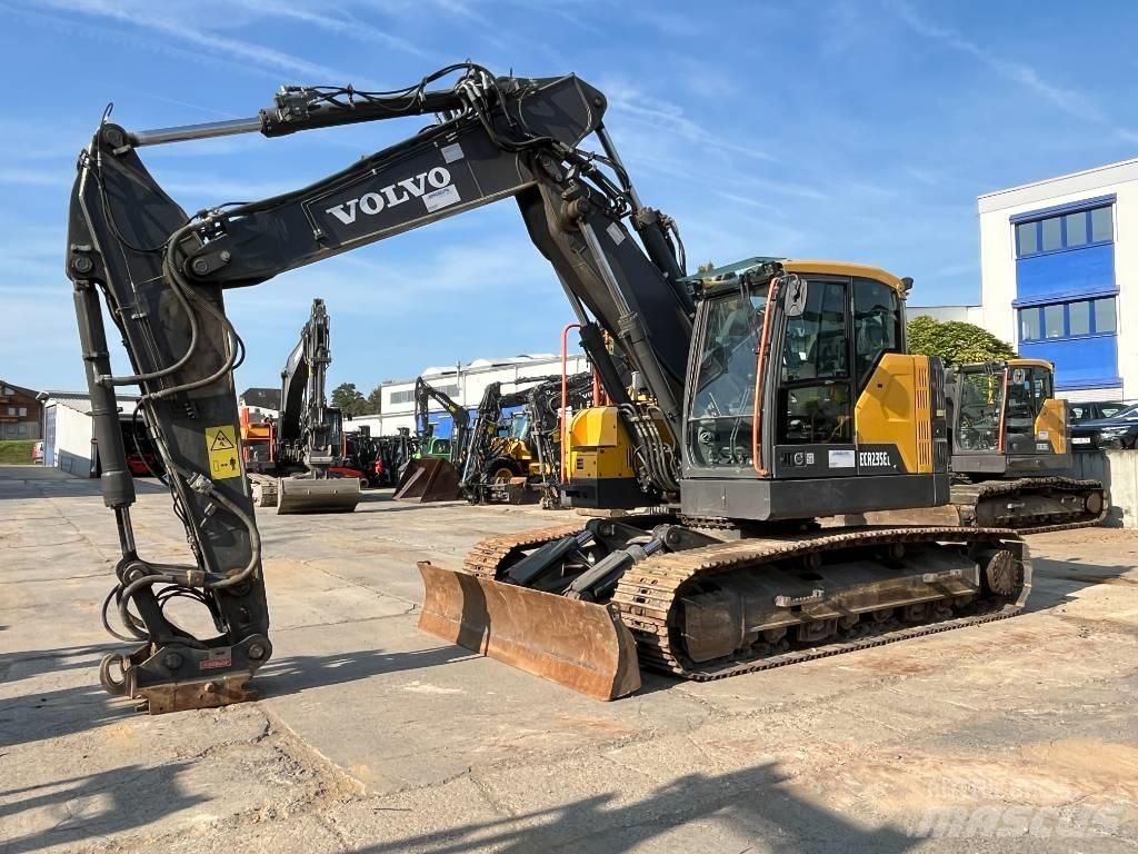 Volvo ECR235EL Escavatori cingolati