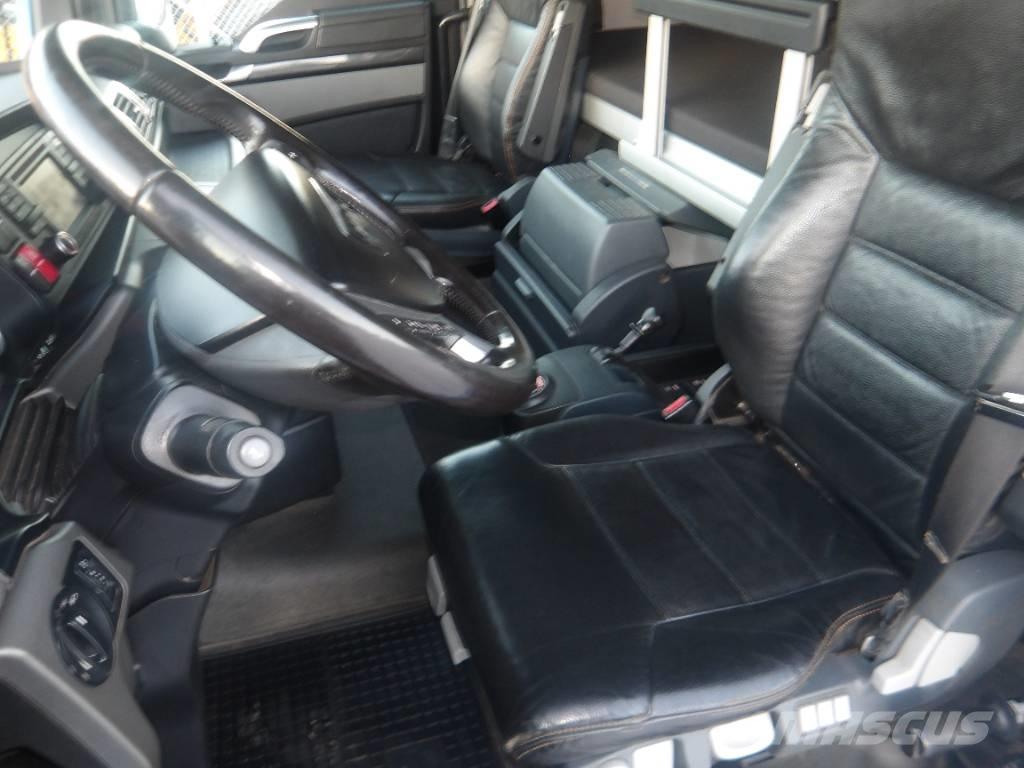 MAN TGX 35.560 8x4 Autocarro agricolo / grano