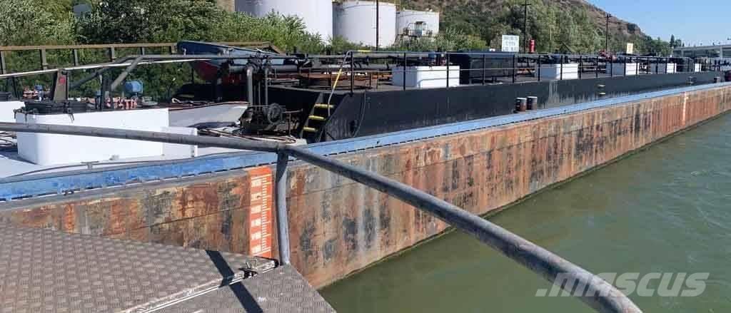  Tanker 1172 t Unita'di motori marini