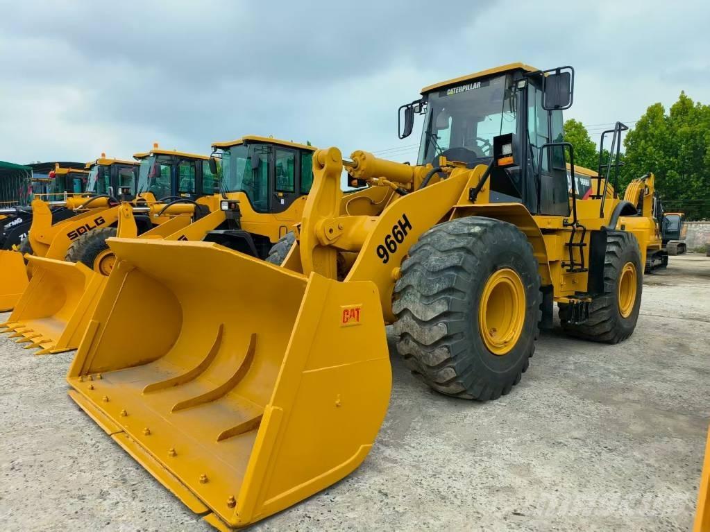 CAT 966 H Pale gommate