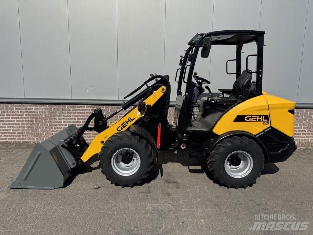 Gehl AL330 Pale gommate
