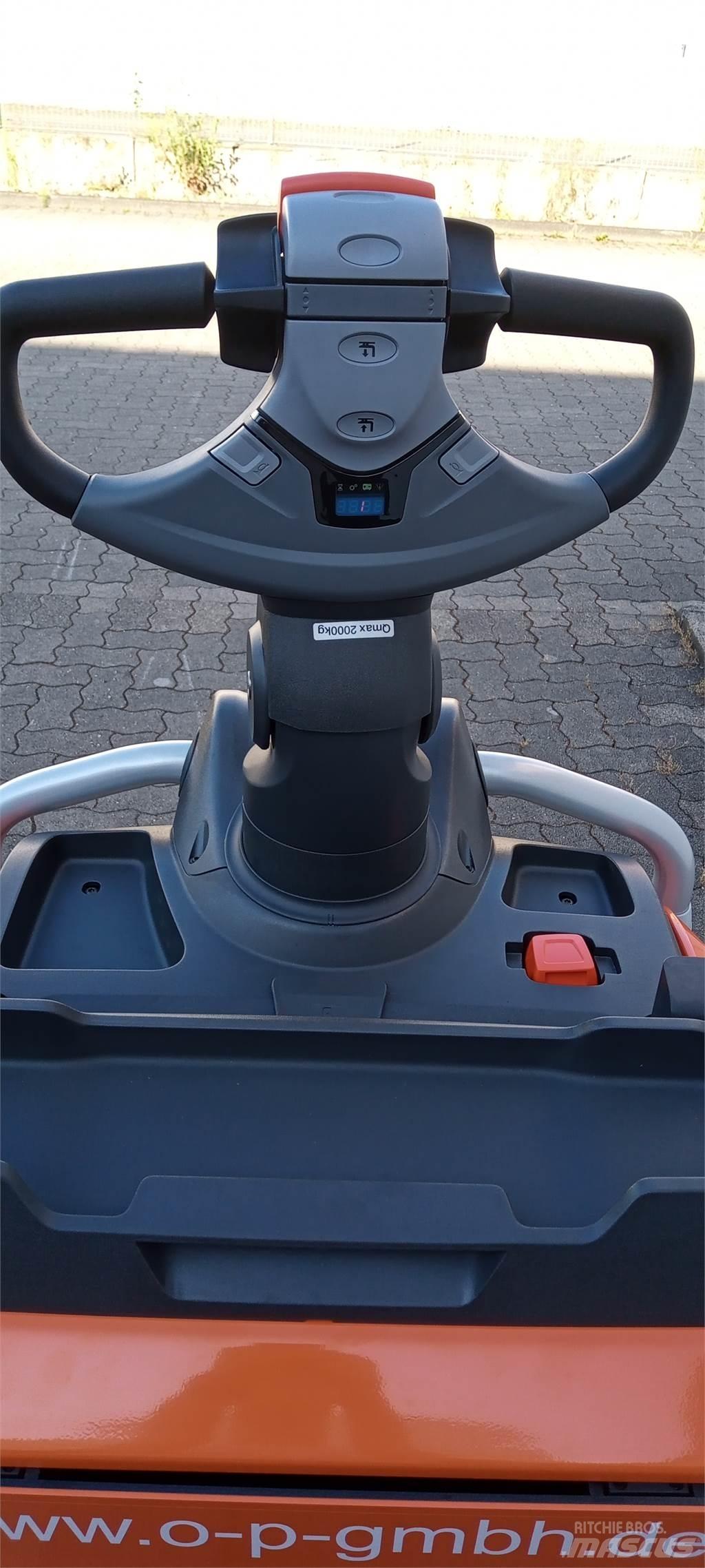 Toyota LPE200 Transpallet manuale