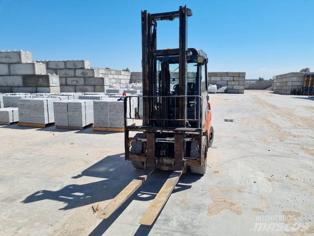 Toyota 02-8 FD F 30 Carrelli elevatori diesel