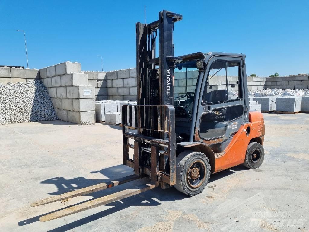 Toyota 02-8 FD F 30 Carrelli elevatori diesel