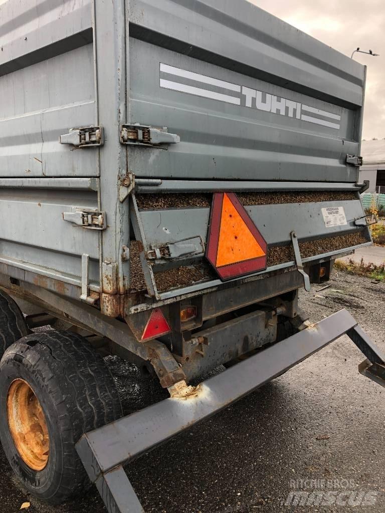 Tuhti Täyttövaunu Altri rimorchi