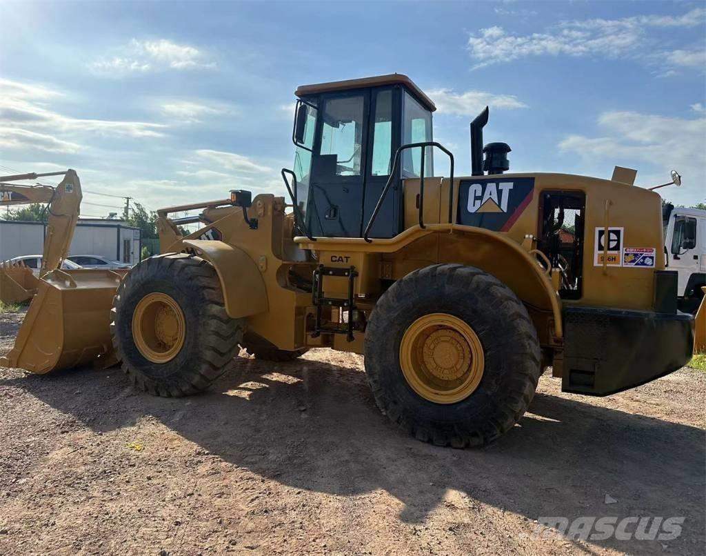 CAT 966H Pale gommate