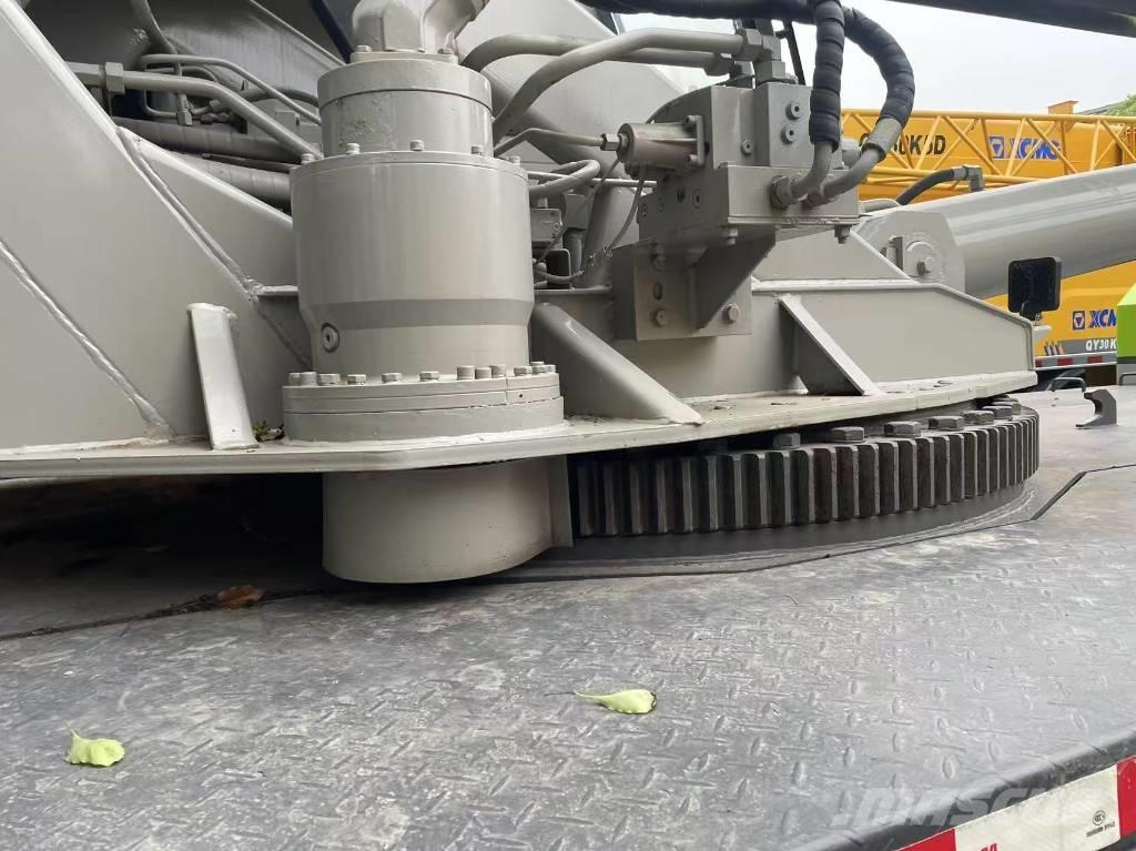 Zoomlion 25 Ton Gru per tutti i terreni