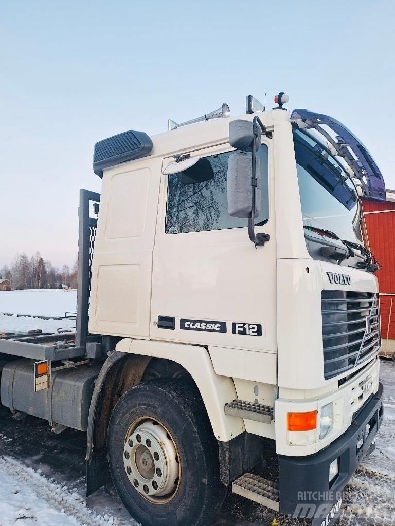 Volvo F 12 Camion con sponde ribaltabili