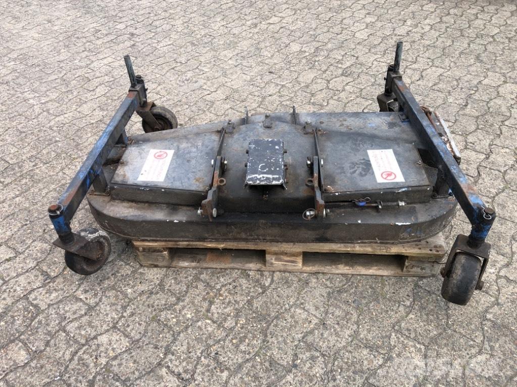 Iseki SSM 60 Mähwerk Attrezzature per trattori compatti