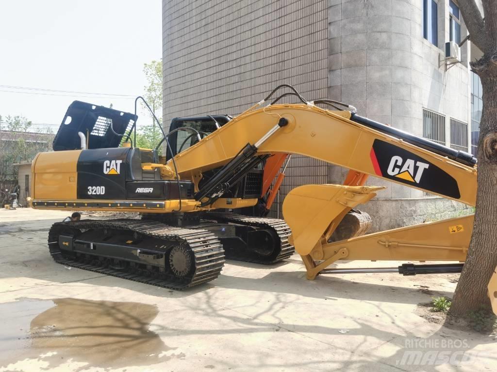CAT 320 D Escavatori cingolati