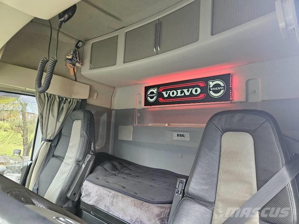 Volvo FH 13 500 Camion trasporto legname