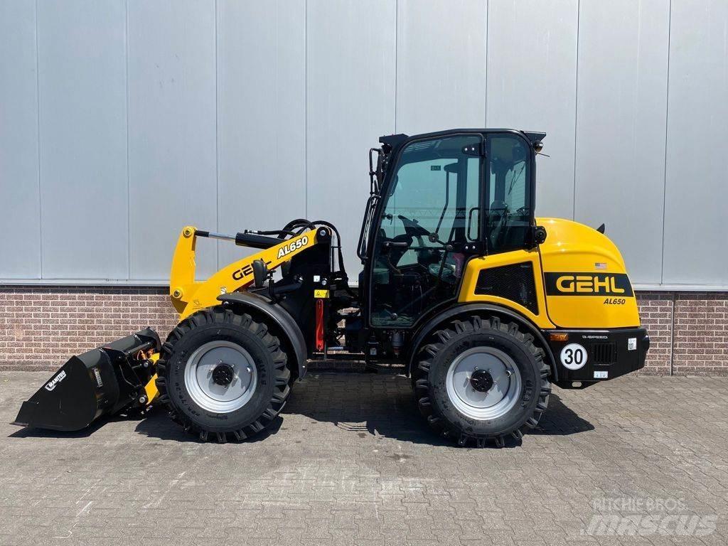 Gehl AL650 Pale gommate