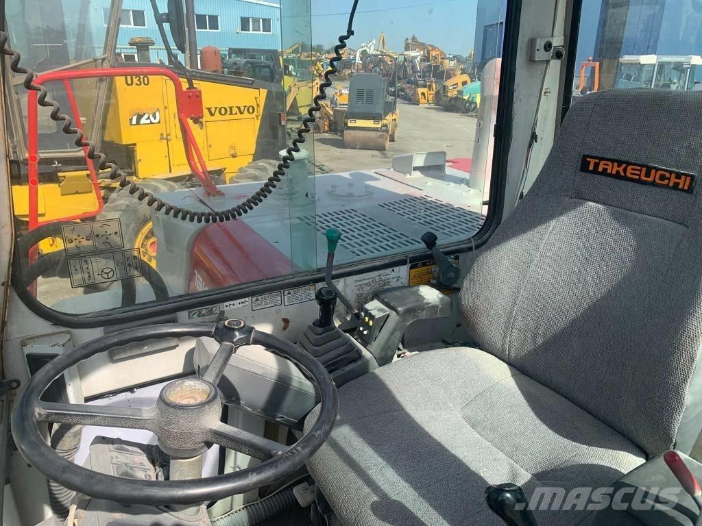 Takeuchi TB070W Escavatori gommati