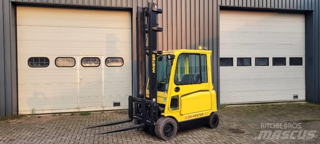 Hyster Heftruck Carrelli elevatori elettrici
