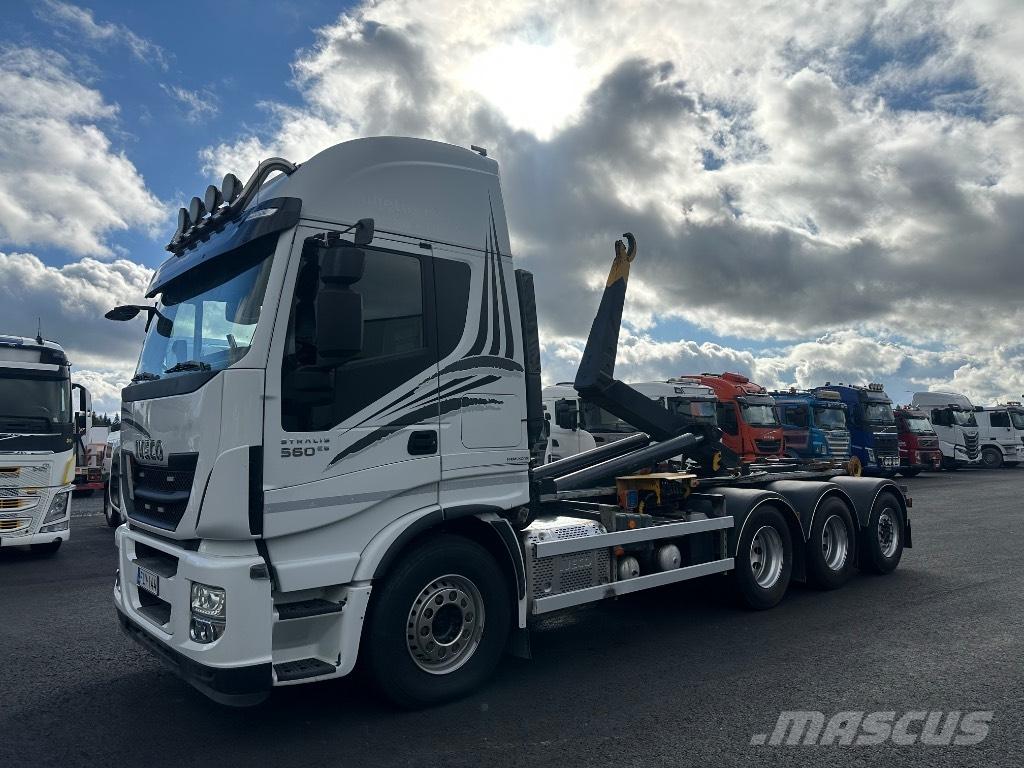 Iveco Stralis 8x4*4 Camion con gancio di sollevamento
