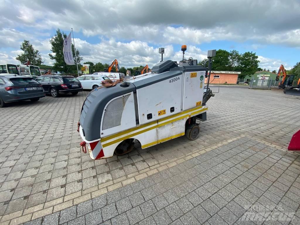 Wirtgen W 35 DC Fresa a freddo per asfalto