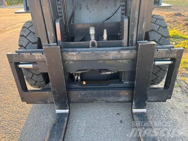 Doosan G 25 G Carrelli elevatori GPL