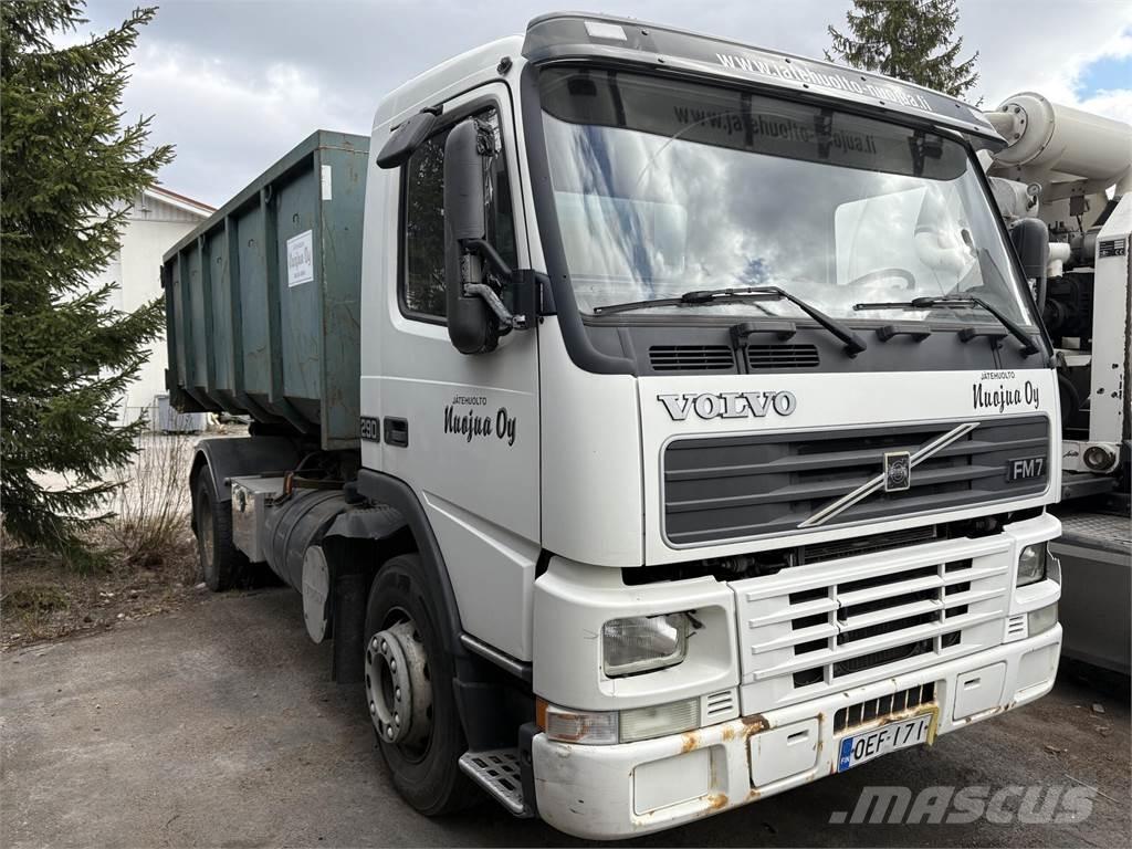 Volvo FM7 Motrici scarrabili