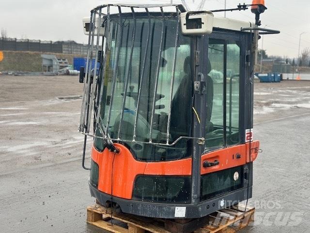 Atlas L 260 USED CAB Pale gommate
