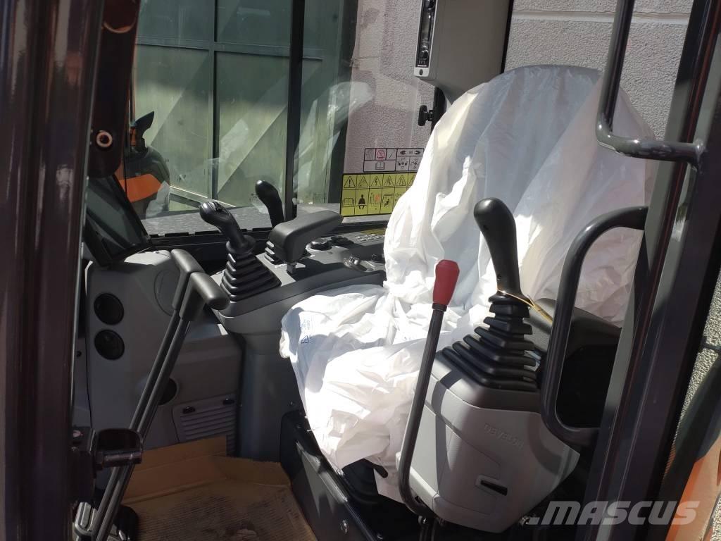 Develon DX 55 R-7 Miniescavatori