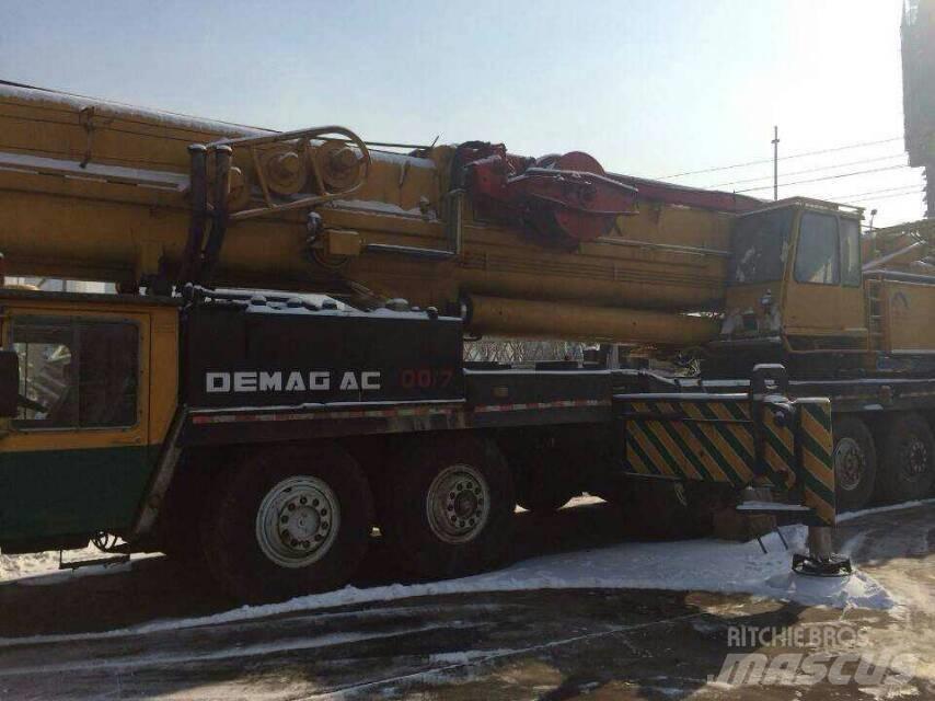  德马格 AC30 Gru per tutti i terreni