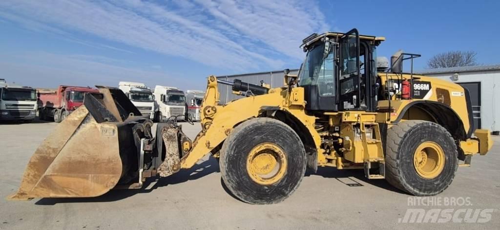 CAT 966 MXE Pale gommate