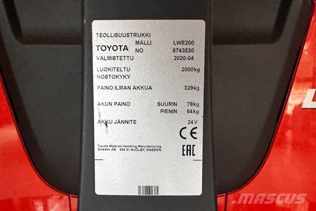 Toyota LWE 200 Transpallet manuale