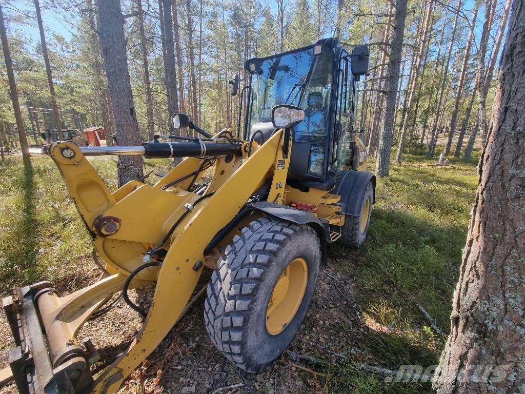 CAT 908M -2015 Pale gommate